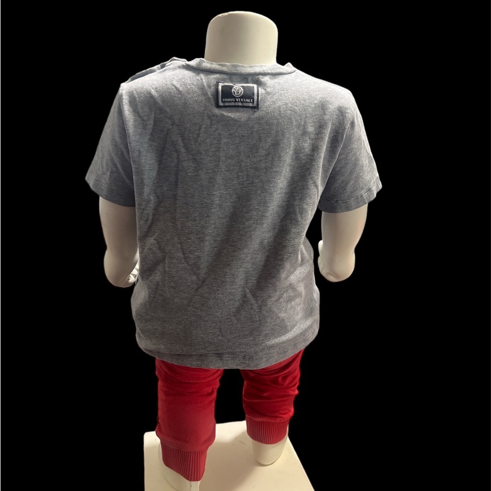 Versace - Picture 3 of 3